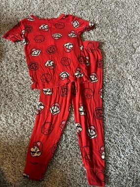 Super Mario Bros Bamboo Set.